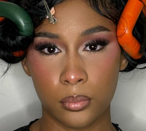 PINKBRSH portfolio look 6